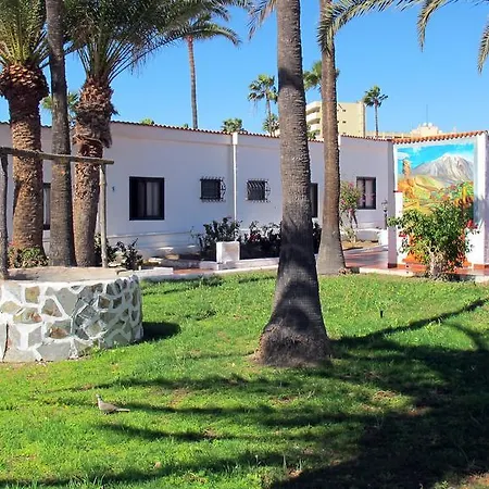 Rebecca Park ホテル