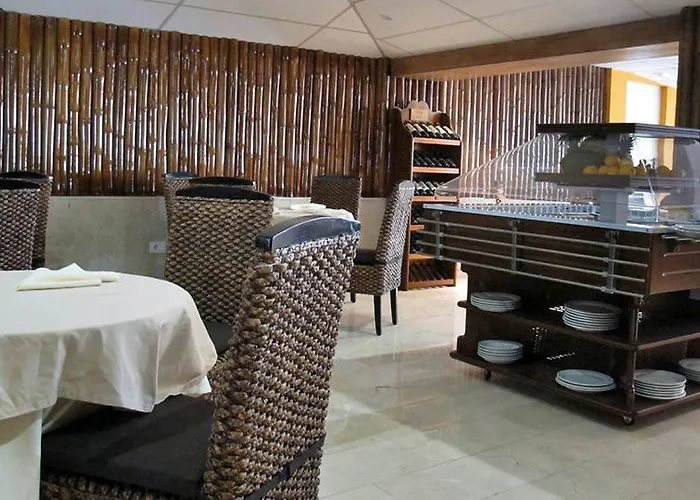 Hotel Rebecca Park 2*