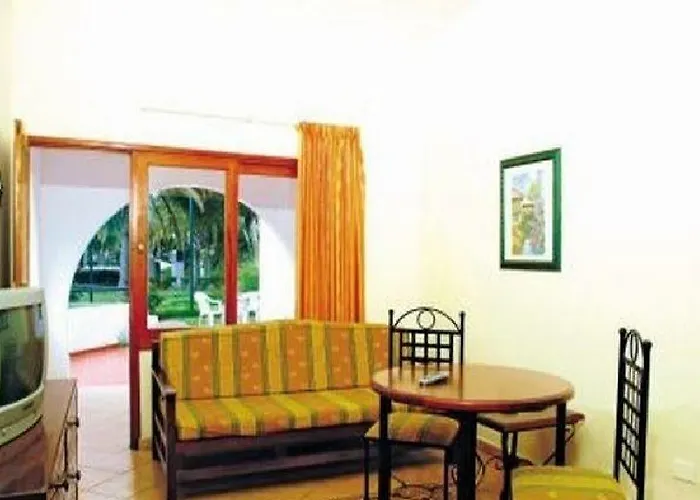 Hotel Rebecca Park 2*