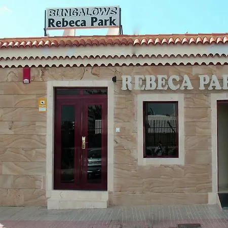 מלון Rebecca Park 2*